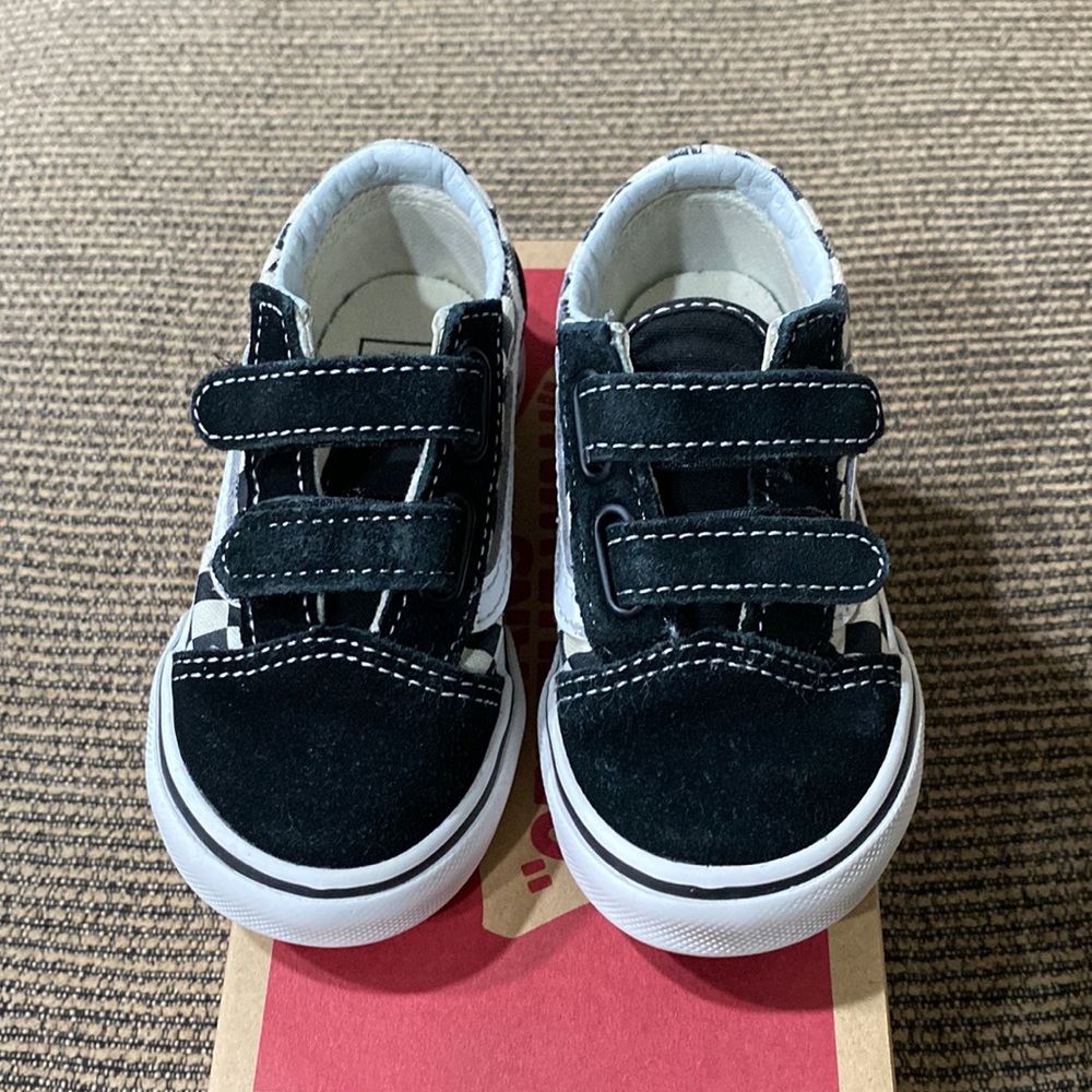 Vans, black and white checkers